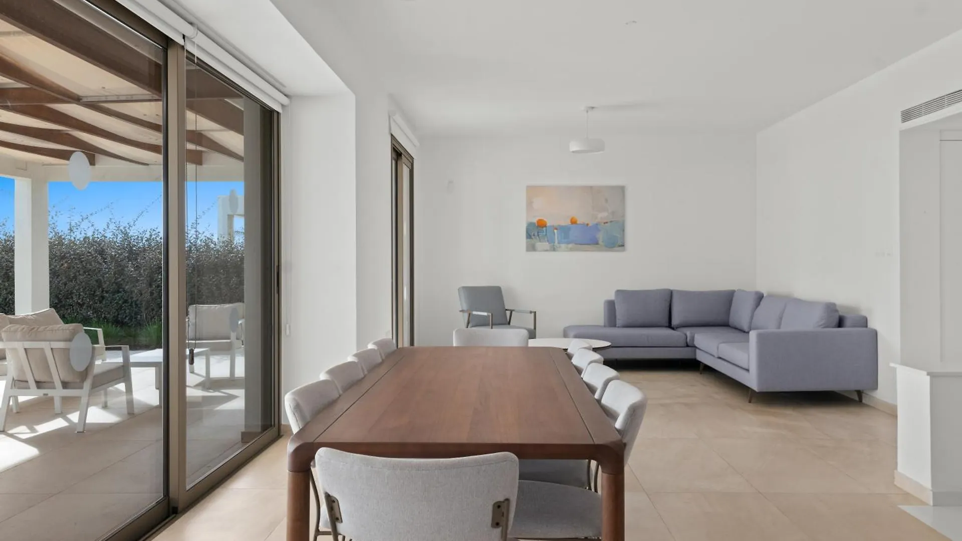 Serenity Waves Villa 5 ラルナカ